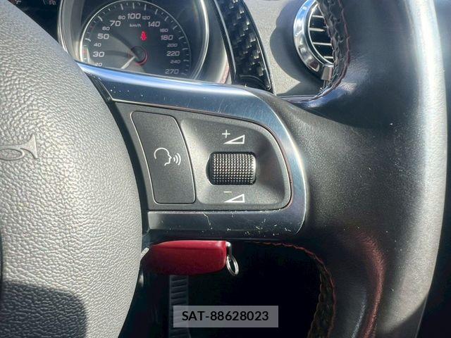 Audi TTS 2010-08 7271559-18
