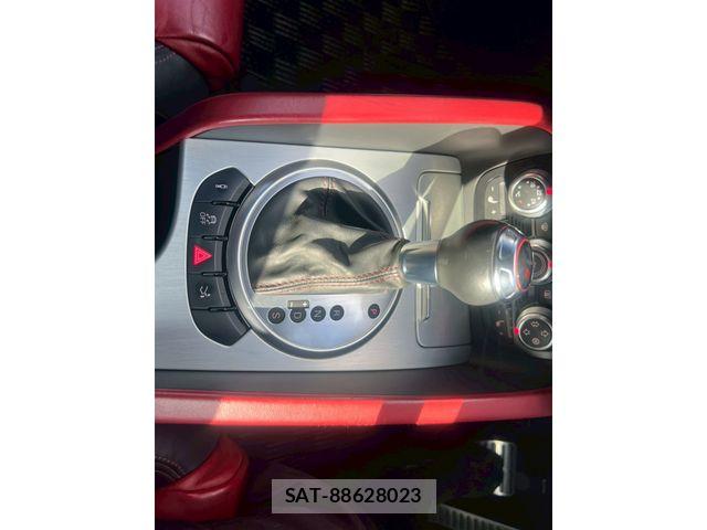 Audi TTS 2010-08 7271559-21