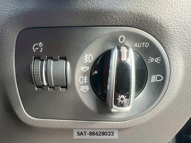 Audi TTS 2010-08 7271559-23