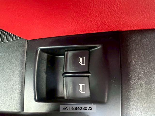 Audi TTS 2010-08 7271559-27