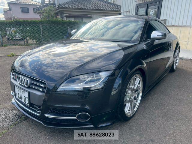 Audi TTS 2010-08 7271559-2