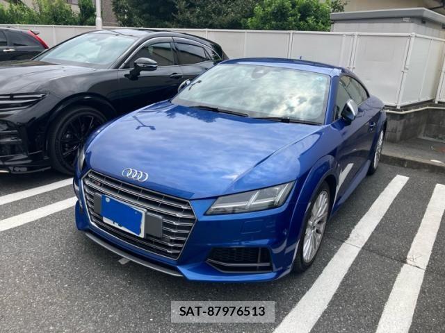 Audi TTS 2015-08 8098089-1
