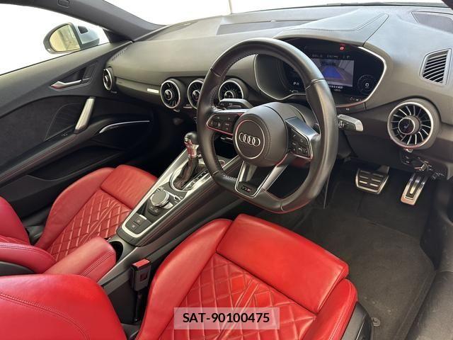 Audi TTS 2017-05 8129089-1