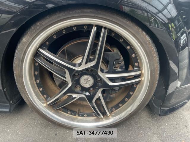 Audi TTS 2010-09 8371454-6
