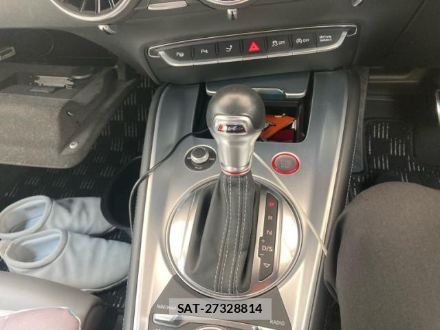 Audi TTS 2017-03 8523656-16