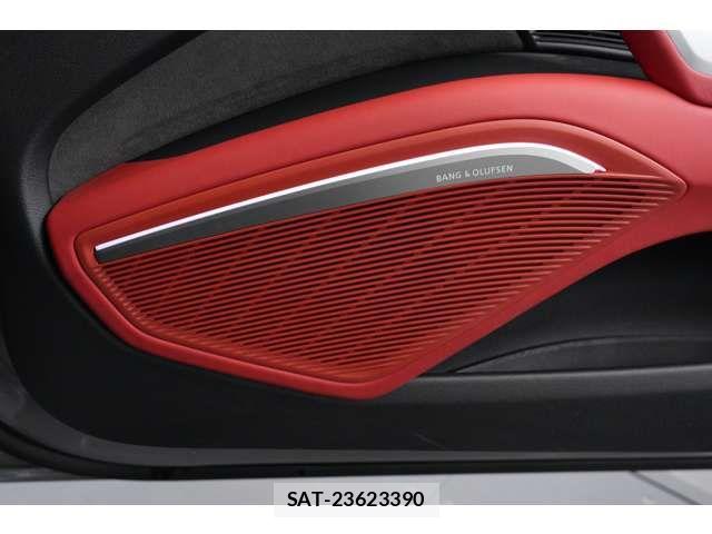 Audi TTS 2023-03 8848285-13