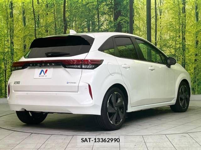 Nissan AURA 2022-06 702935-17