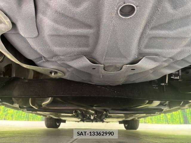 Nissan AURA 2022-06 702935-19