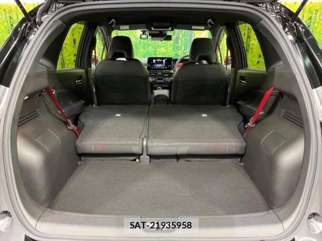 Nissan AURA 2022-11 819036-9