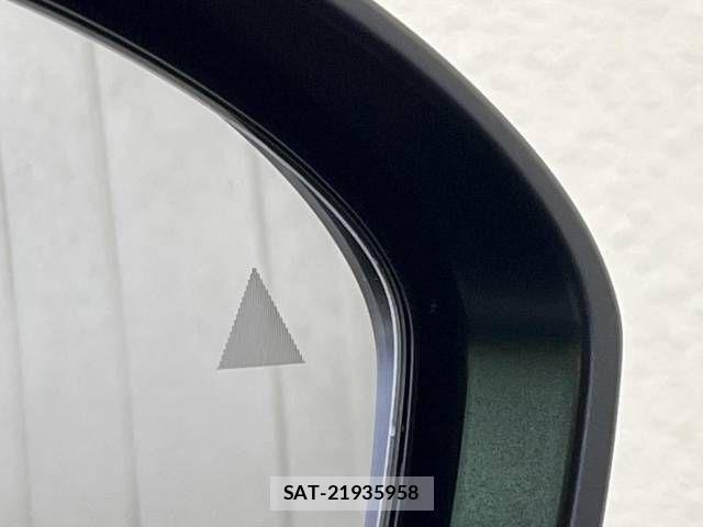 Nissan AURA 2022-11 819036-3