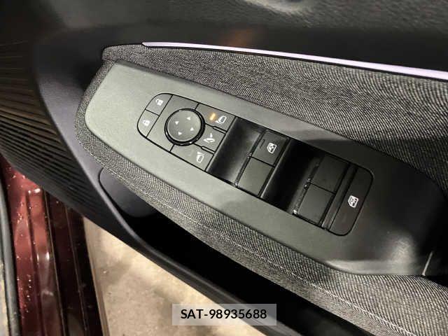 Nissan AURA 2024-08 825367-3