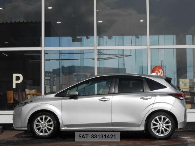 Nissan AURA 2021-09 832278-17