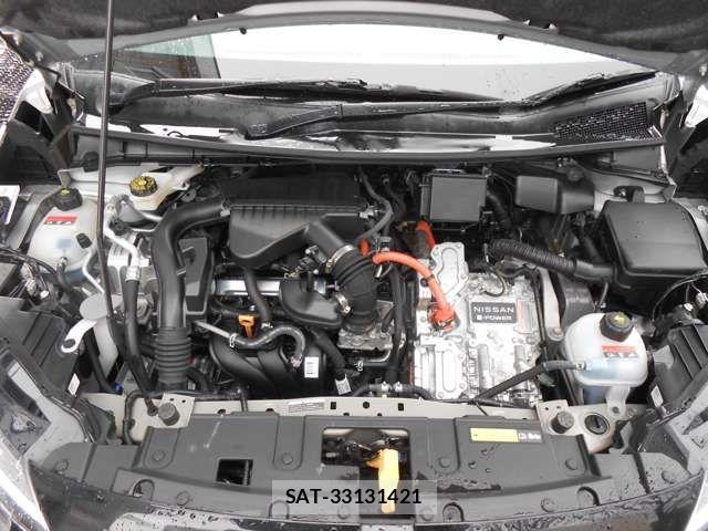 Nissan AURA 2021-09 832278-8