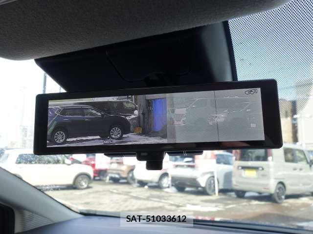 Nissan AURA 2024-08 841693-6