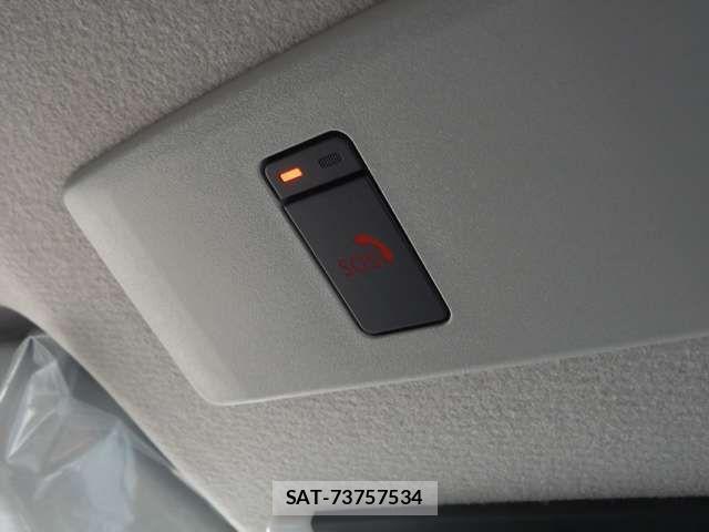 Nissan AURA 2024-08 860769-11