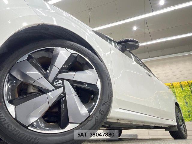 Nissan AURA 2022-08 1084236-12