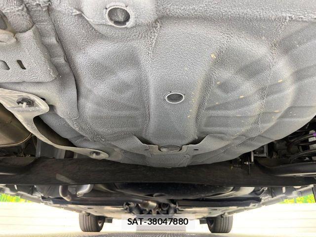 Nissan AURA 2022-08 1084236-18