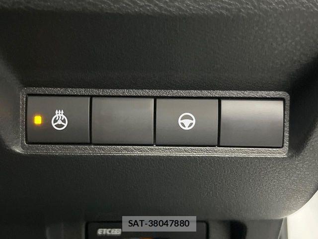 Nissan AURA 2022-08 1084236-5