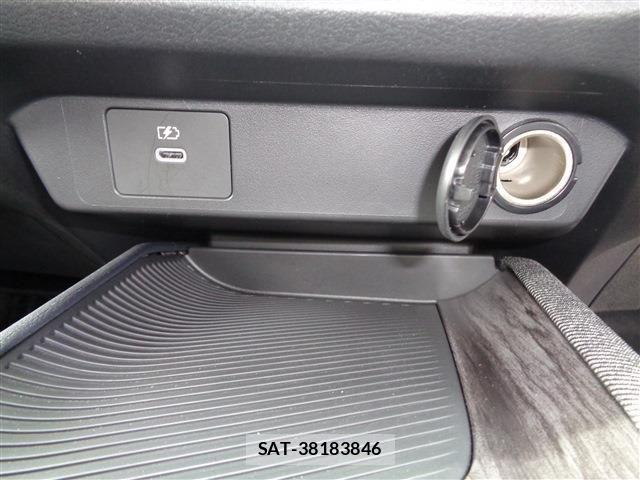 Nissan AURA 2024-09 1188742-25