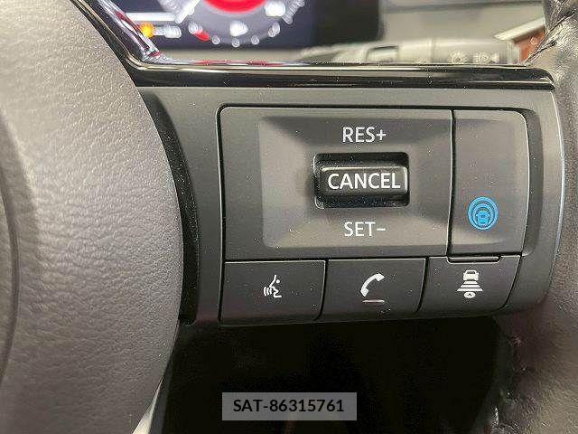Nissan AURA 2022-01 1421493-9