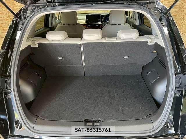 Nissan AURA 2022-01 1421493-12