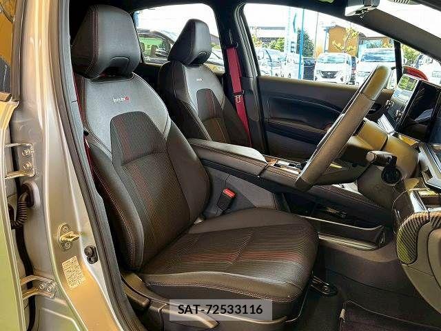Nissan AURA 2021-11 1421492-9