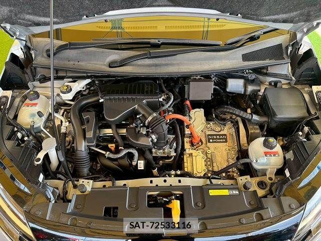Nissan AURA 2021-11 1421492-17