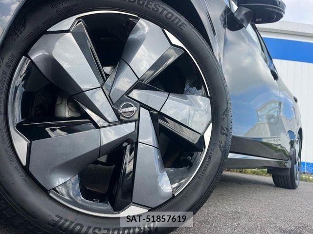 Nissan AURA 2021-12 1425846-12