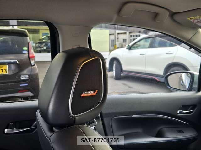 Nissan AURA 2025-03 1470892-14