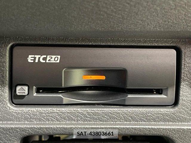 Nissan AURA 2024-01 1584351-9