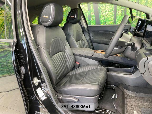 Nissan AURA 2024-01 1584351-10