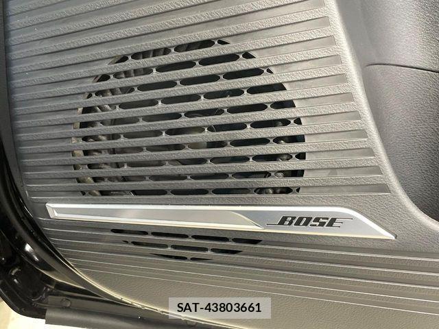 Nissan AURA 2024-01 1584351-4