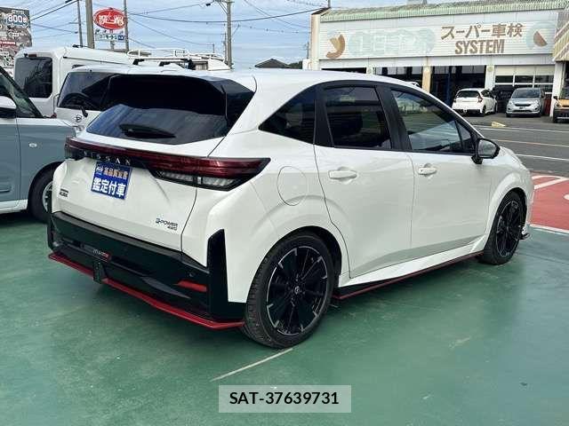 Nissan AURA 2025-03 1822631-12