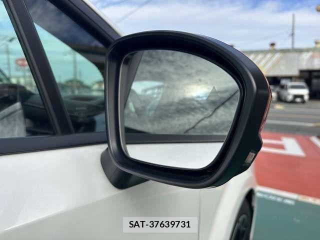 Nissan AURA 2025-03 1822631-14