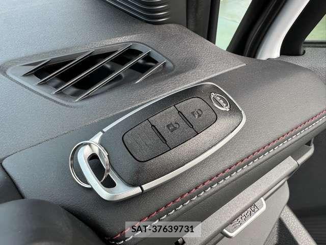 Nissan AURA 2025-03 1822631-17