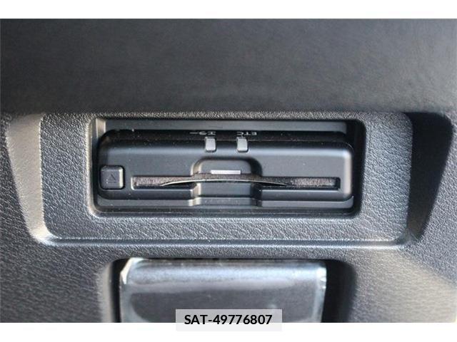 Nissan AURA 2024-09 2102380-6
