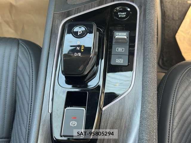Nissan AURA 2024-06 3765456-18