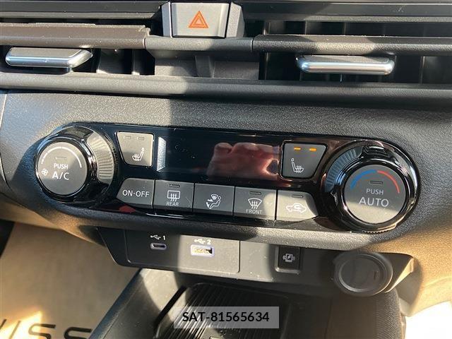 Nissan AURA 2023-05 3831729-5