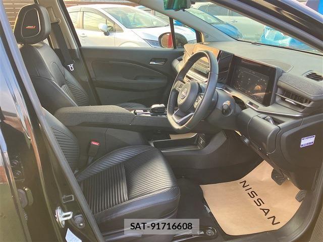 Nissan AURA 2023-03 3831722-24