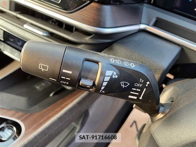 Nissan AURA 2023-03 3831722-26
