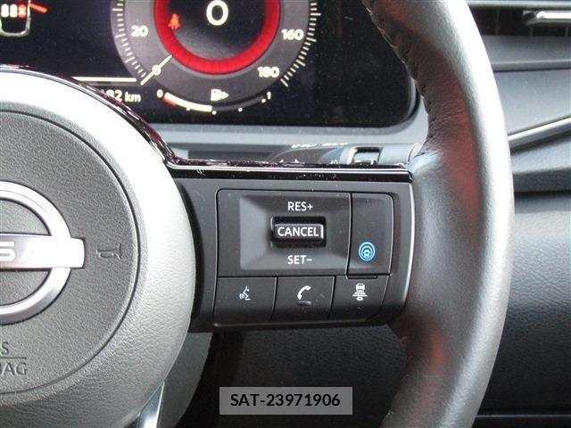 Nissan AURA 2023-10 3831727-4