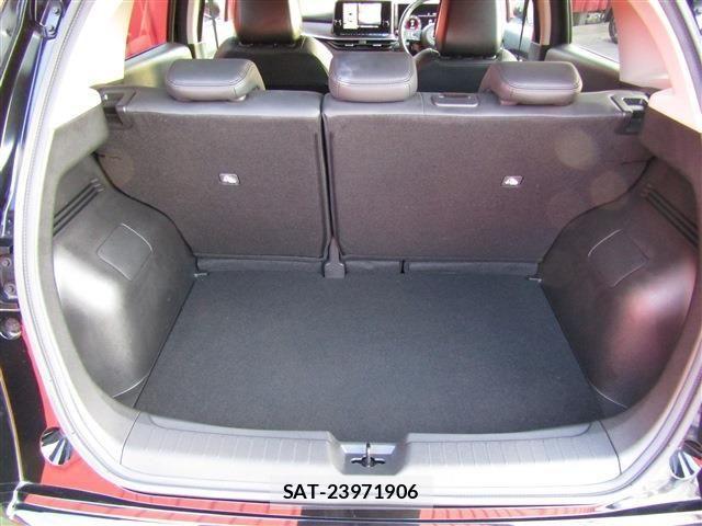 Nissan AURA 2023-10 3831727-7