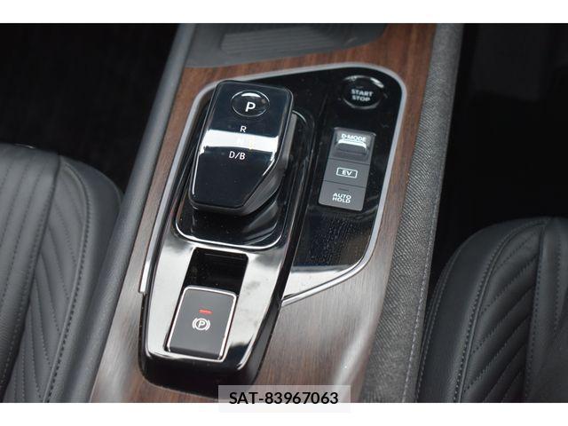 Nissan AURA 2023-03 4038684-19