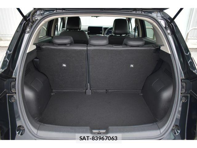 Nissan AURA 2023-03 4038684-21