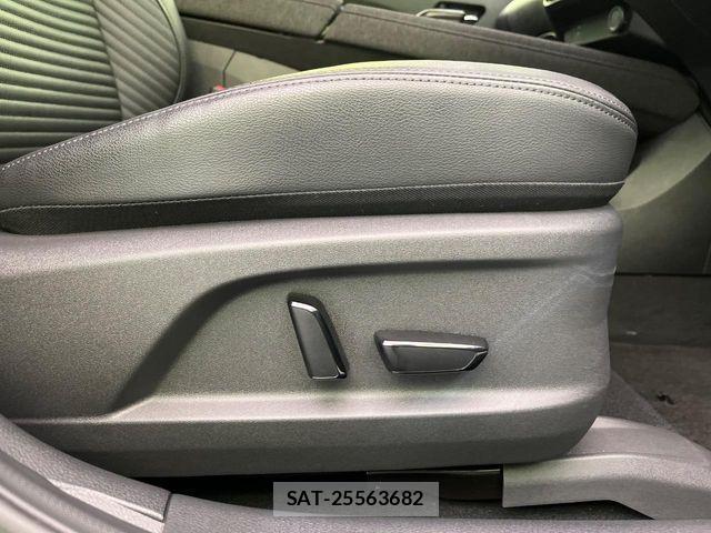 Nissan AURA 2025-07 5860429-4