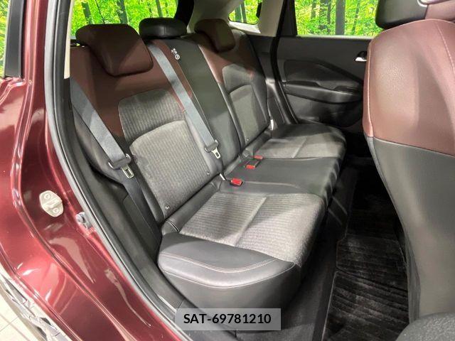 Nissan AURA 2021-10 6211808-9