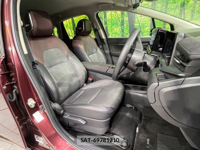 Nissan AURA 2021-10 6211808-8