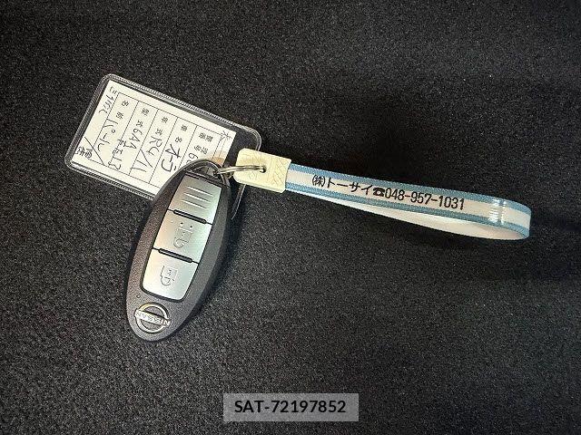 Nissan AURA 2022-11 6242285-17