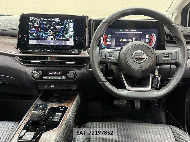 Nissan AURA 2022-11 6242285-1