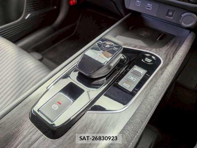 Nissan AURA 2025-06 6302749-13